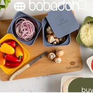 NWOT Babadoh four pizza dough containers with lids